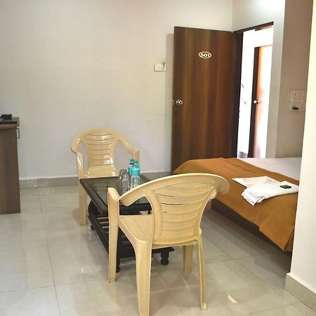 Hotel Prakruti Agro Farm Jawhār Exteriér fotografie