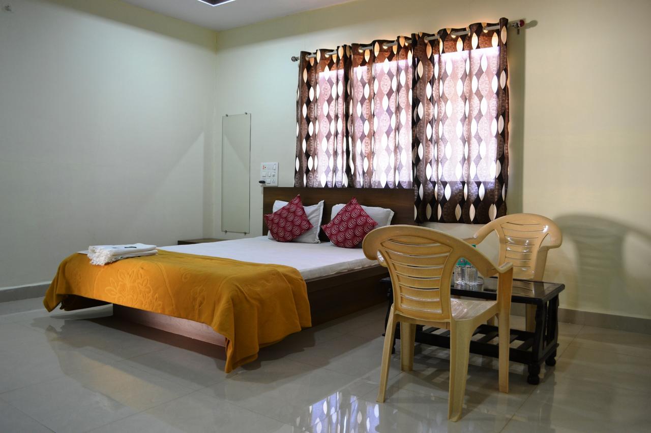 Hotel Prakruti Agro Farm Jawhār Exteriér fotografie
